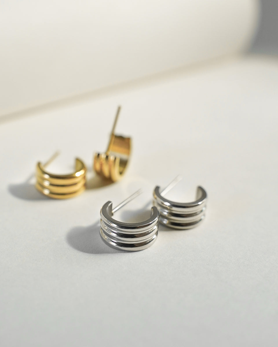ピアス LESS IS MORE Silver bold earrings one touch CLEOPATRA Hoops in Silver– The Hexad