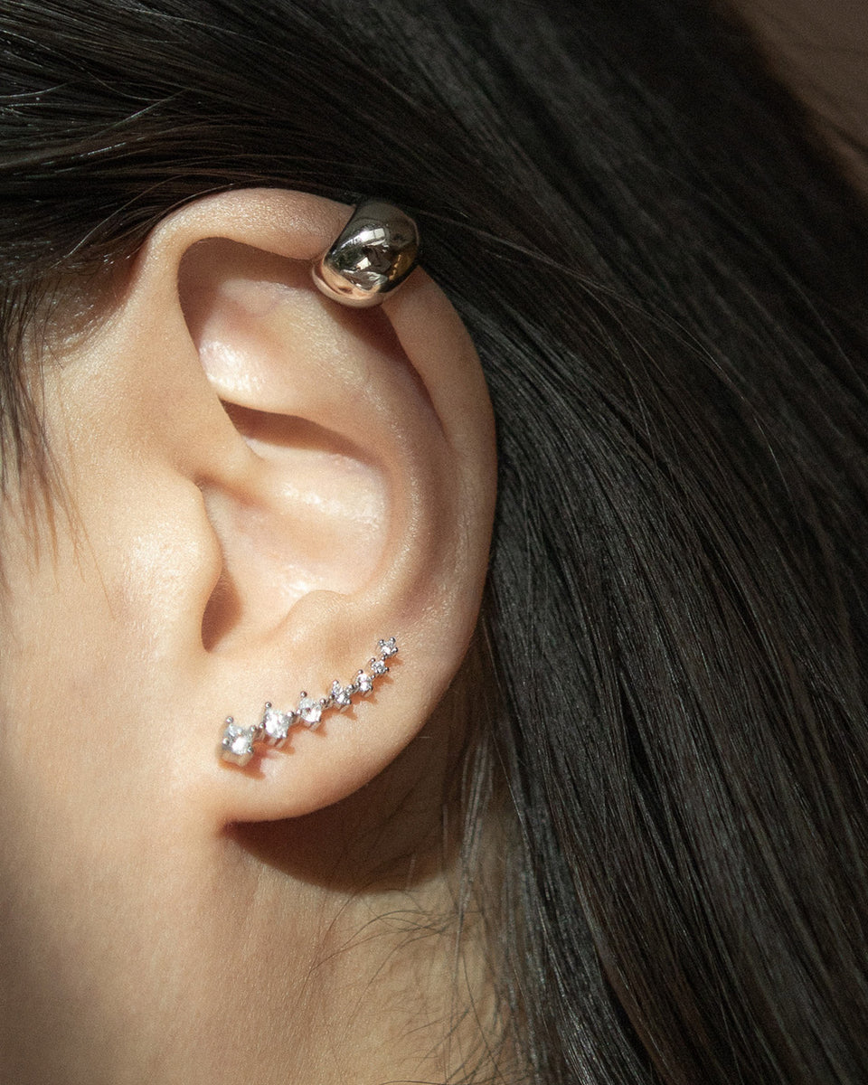 Earrings that climb up your ear discount