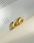 basic tube style hoop earrings crafted in 18k gold for week day and weekend wear