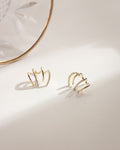 Four claw earrings Clearance