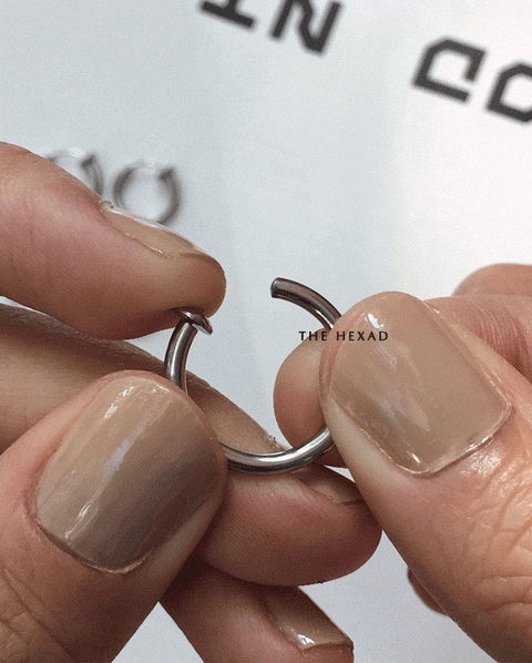 How the Retractable Hoops work | for-non-pierced ears @thehexad