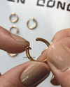 How the no-piercings Retractable hoops work - The Hexad