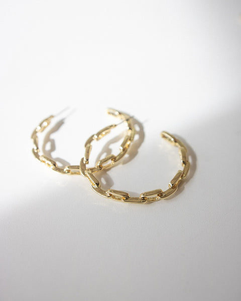 Revel chain link hoop earrings @Thehexad