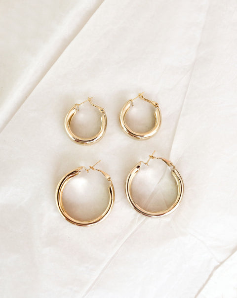 Statement gold hoops that are fun, chunky yet lightweight - @thehexad