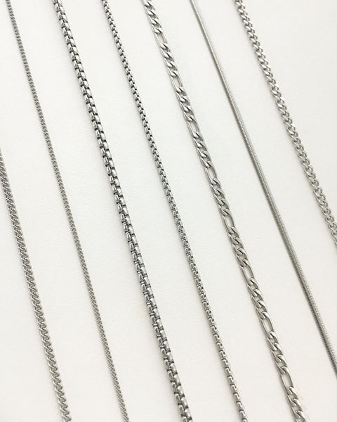 TheHexad's Silver chain necklace collection