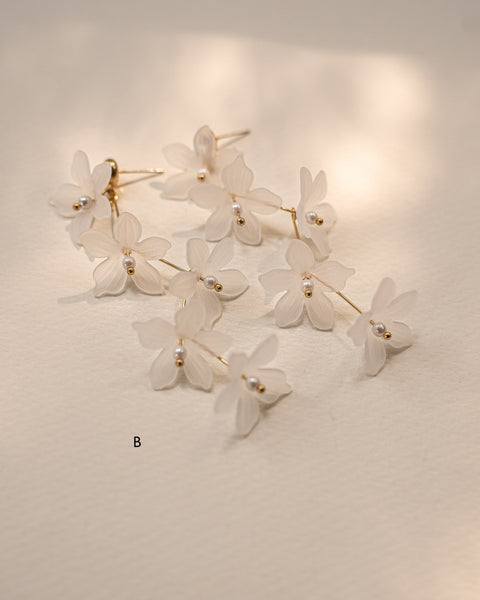 [Sample Sale] Oversized Abstract Earrings
