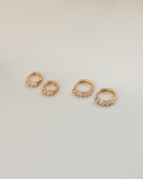 kira huggie earrings in small and medium size from online jewelry shop the hexad