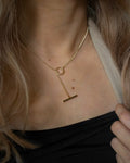 minimalist circle and bar shape toggle pendant necklace in gold