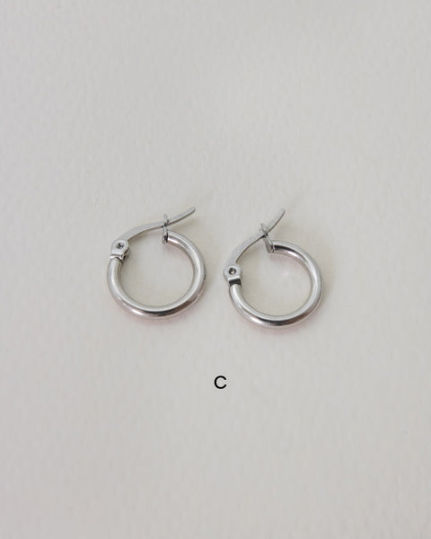 [Sample Sale] Petite Hoops