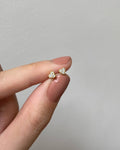 small stud earrings in cute heart shape @thehexad